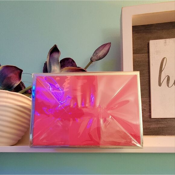 Victoria Secrets Bombshell in Bloom 3.4 oz - Picture 4 of 8